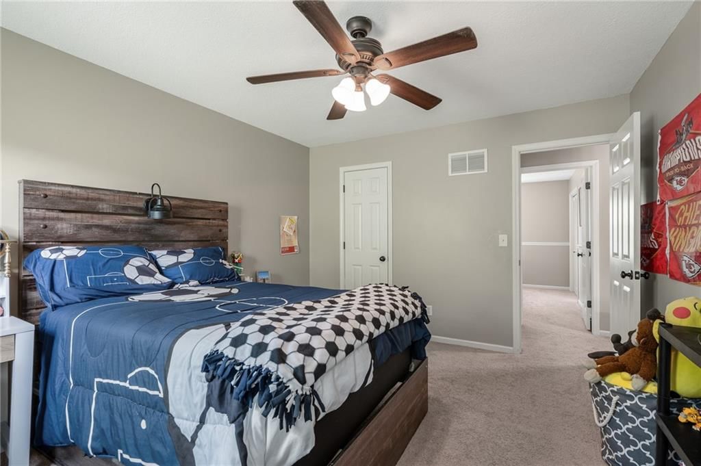 1109 W 120th Terrace — photo 46
