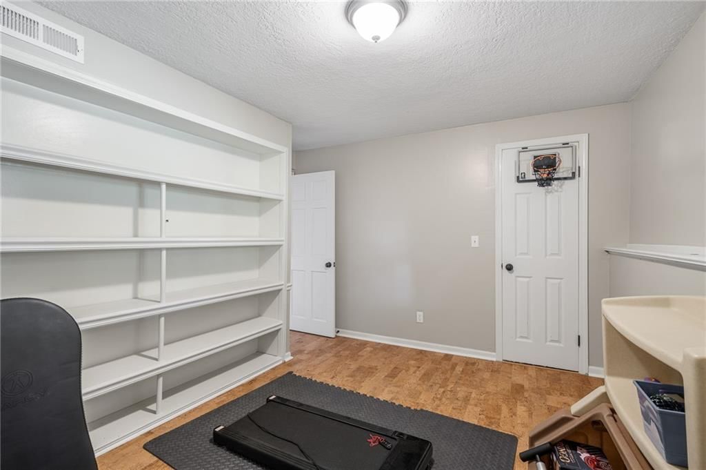 1109 W 120th Terrace — photo 58