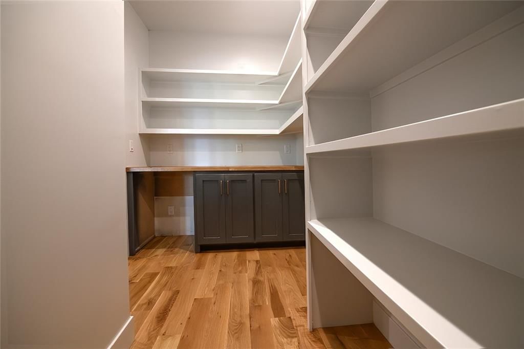 1006 Meadowbrook Drive — photo 7