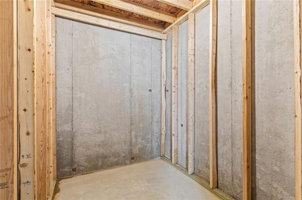 1006 Meadowbrook Drive — photo 32
