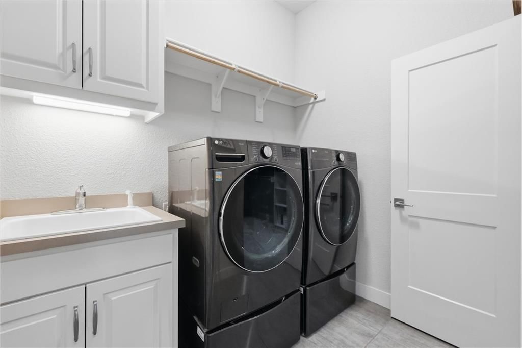 12211 W 183rd Terrace — photo 34