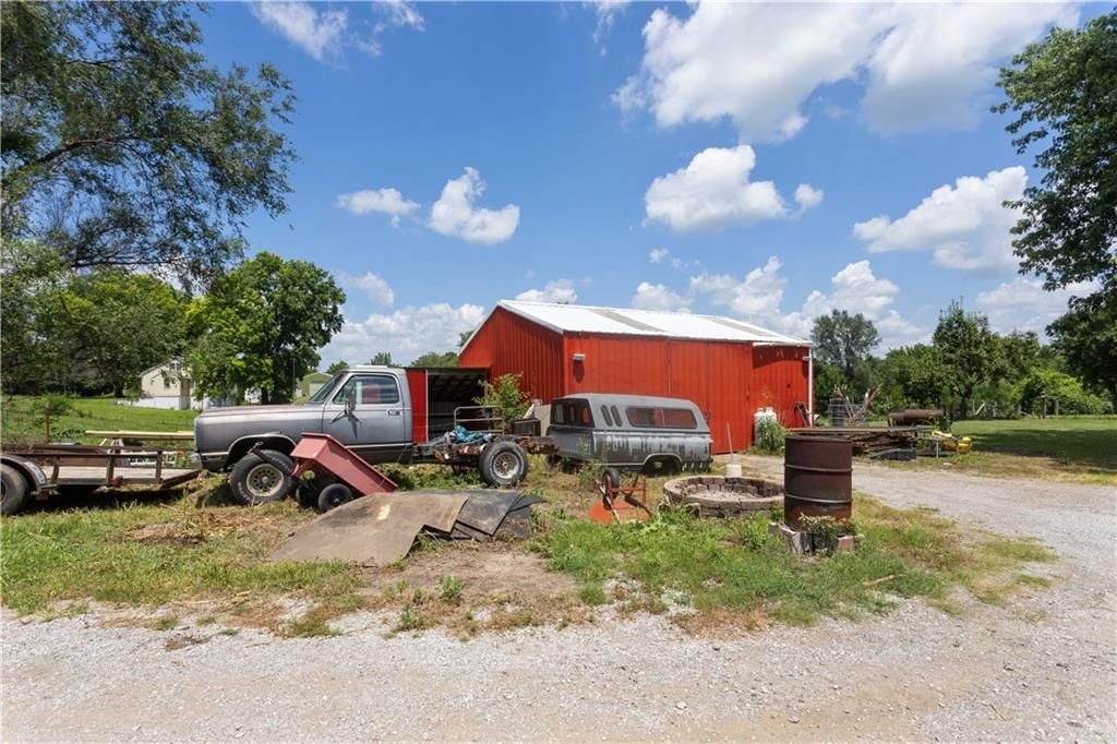 2505 N Whitney Road — photo 8