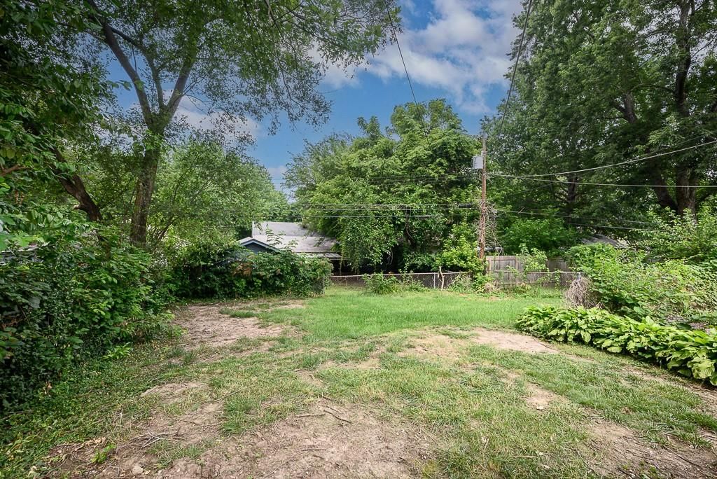 3932 N Spruce Avenue — photo 21