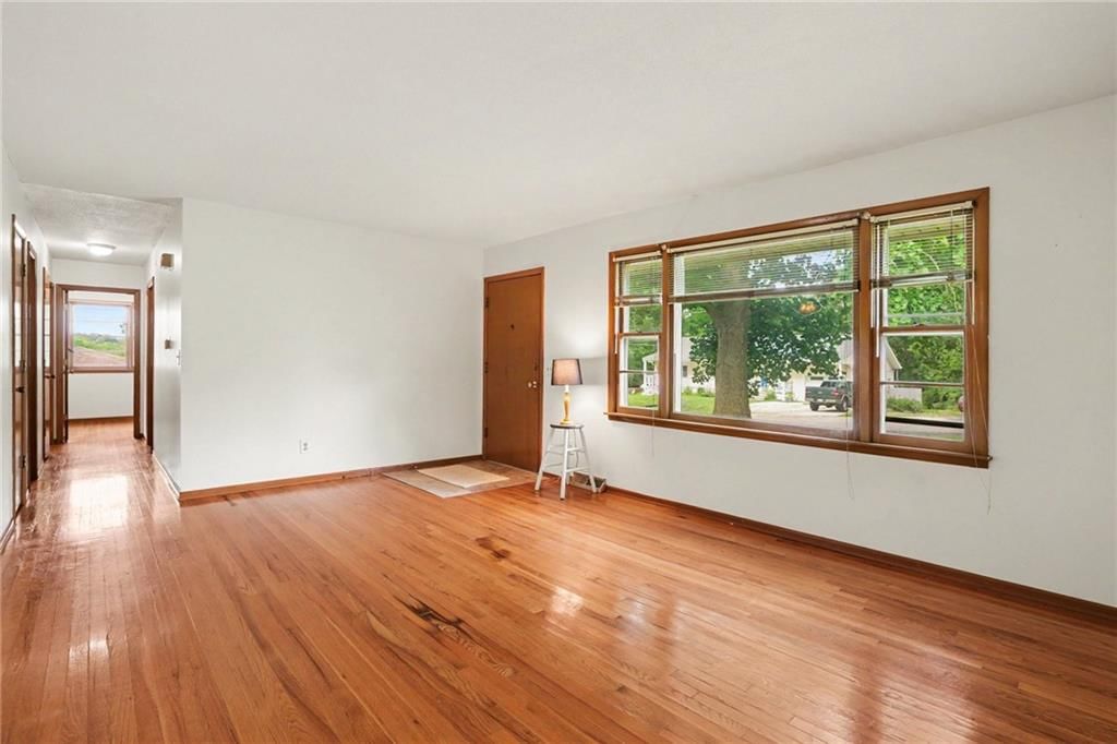 235 N Eugene Field Road — photo 5