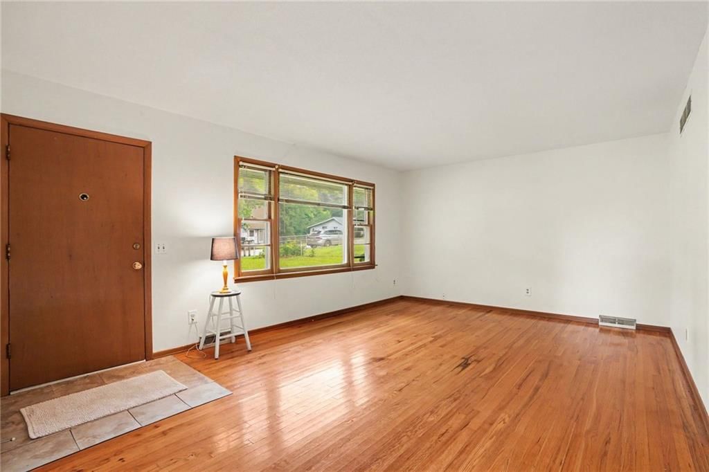 235 N Eugene Field Road — photo 6