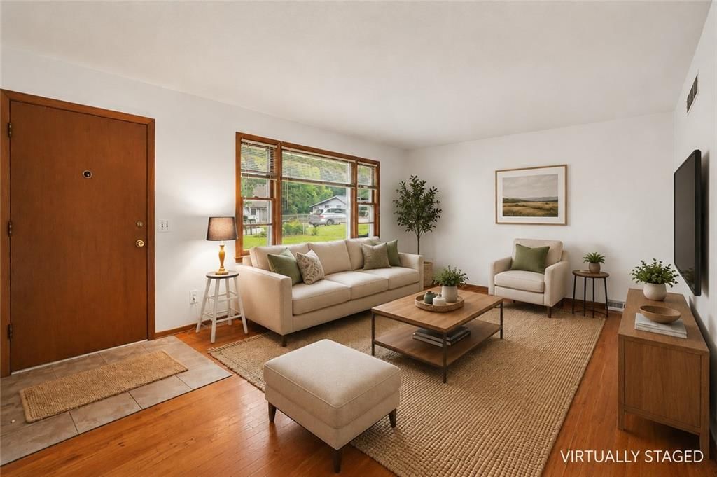 235 N Eugene Field Road — photo 7
