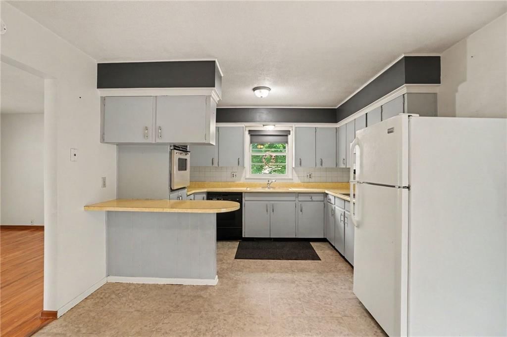 235 N Eugene Field Road — photo 14