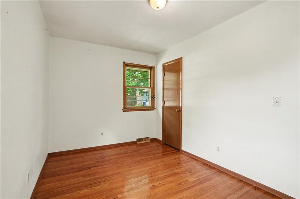 235 N Eugene Field Road — photo 21