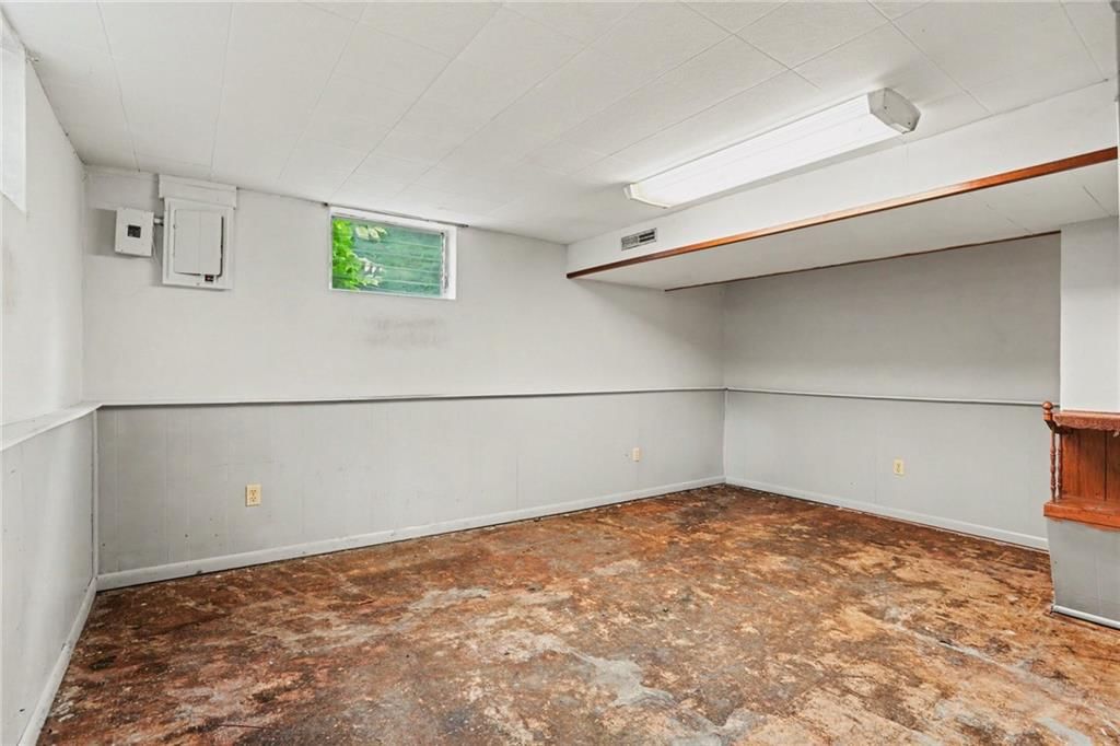 235 N Eugene Field Road — photo 26