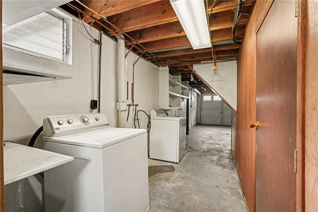 235 N Eugene Field Road — photo 31