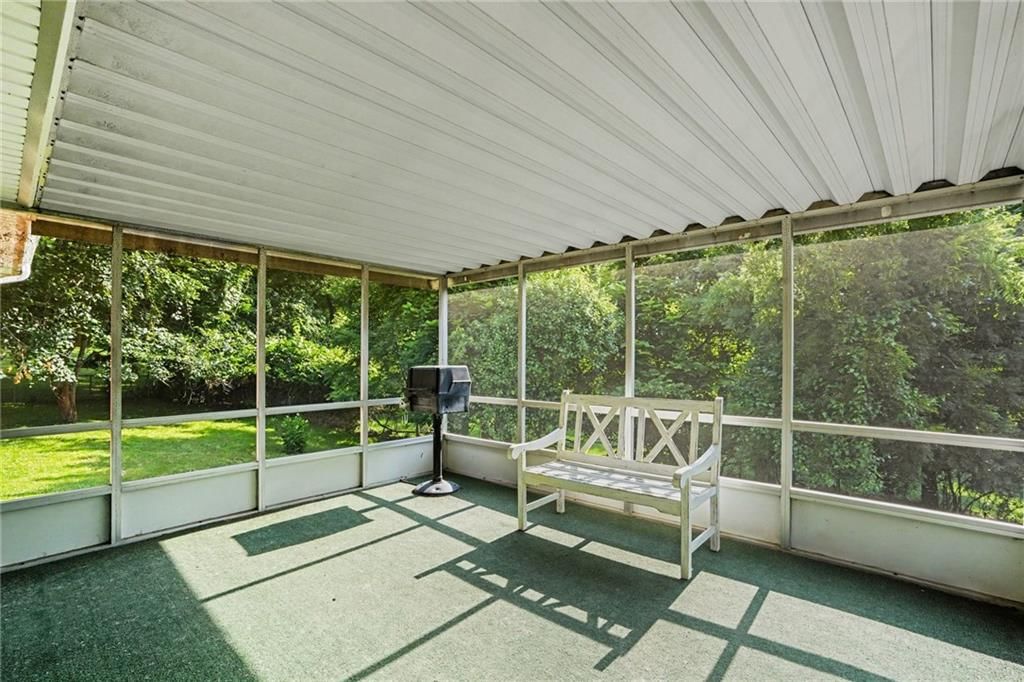 235 N Eugene Field Road — photo 34