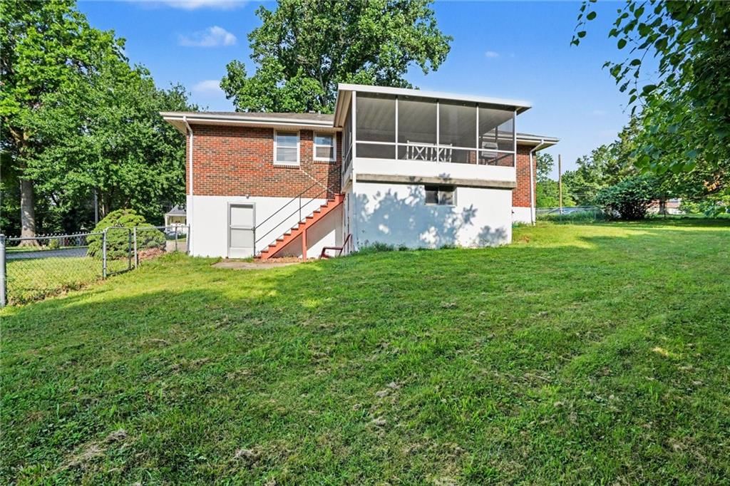 235 N Eugene Field Road — photo 45