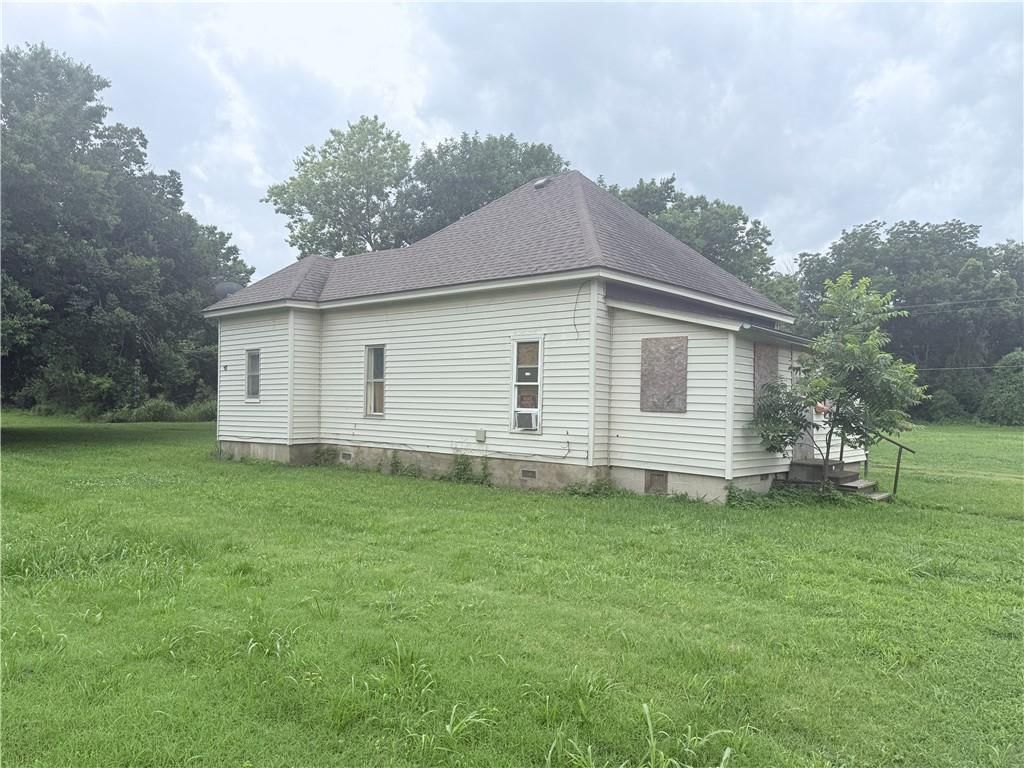 1315 W Pine Street, Independence, KS