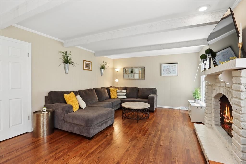 6836 NW Birch Court — photo 9