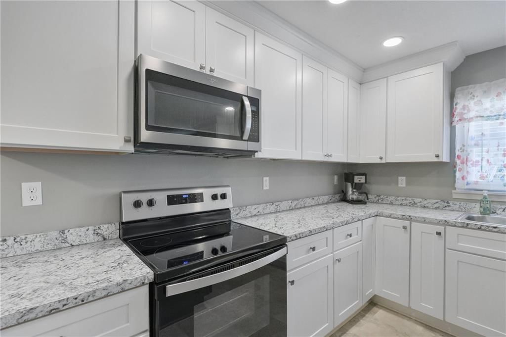 1414 S Horton Street — photo 8