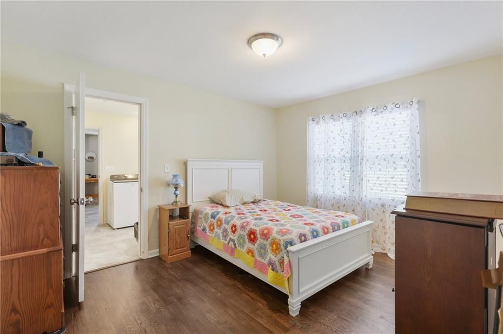 1414 S Horton Street — photo 13