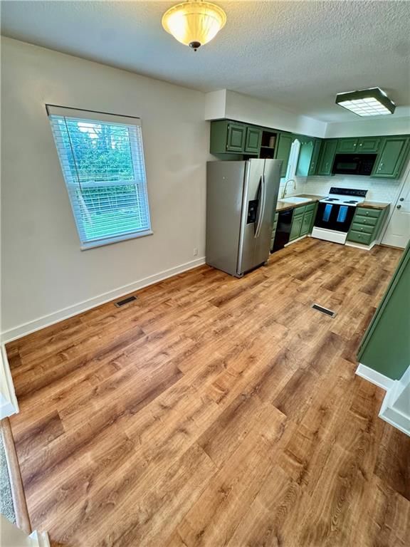 1607 W 28 Terrace — photo 8