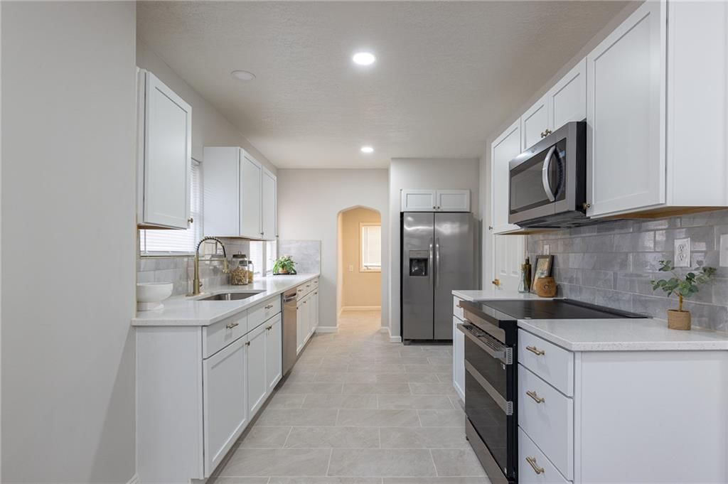 6315 Mcgee Street — photo 20