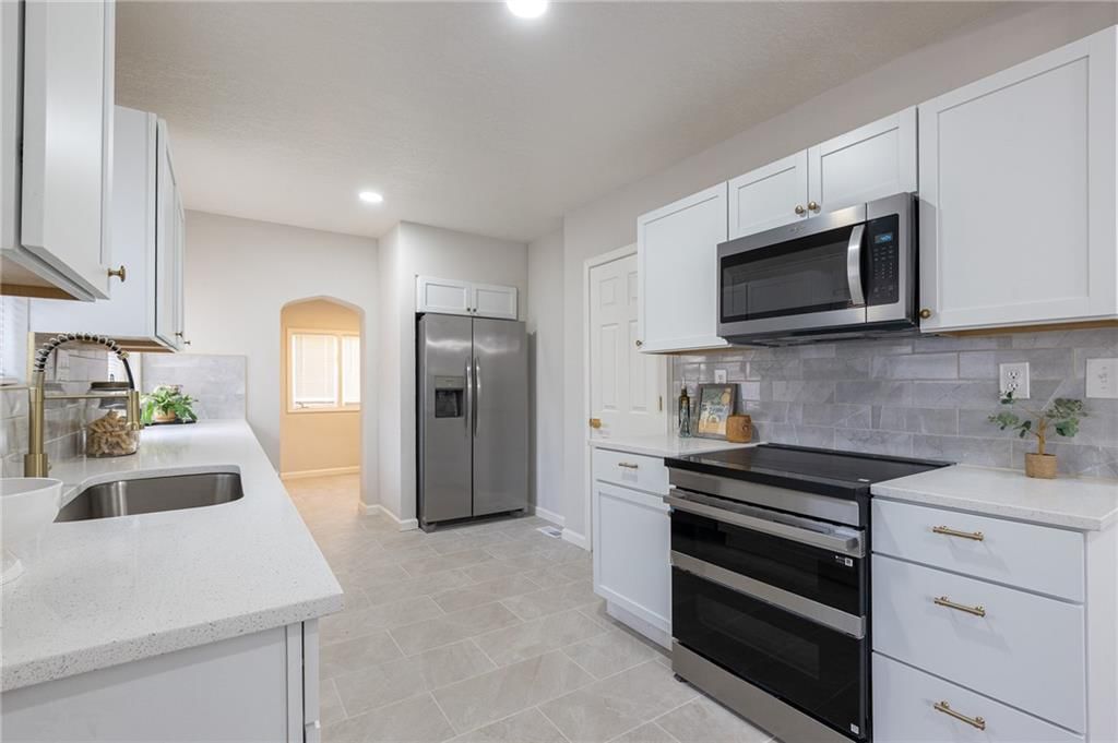 6315 Mcgee Street — photo 22