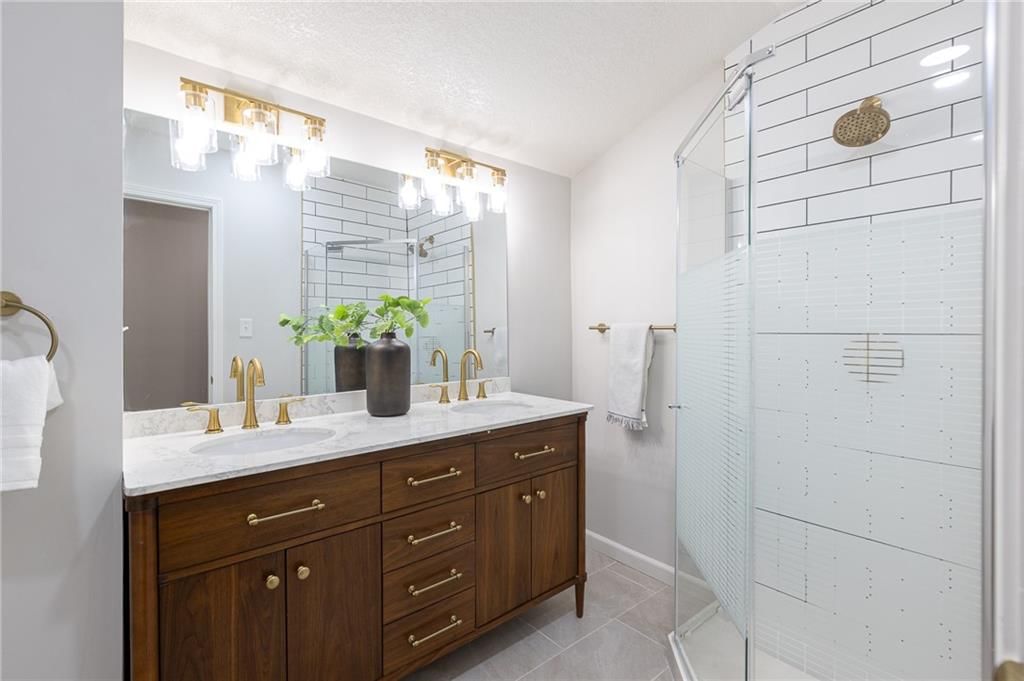6315 Mcgee Street — photo 37