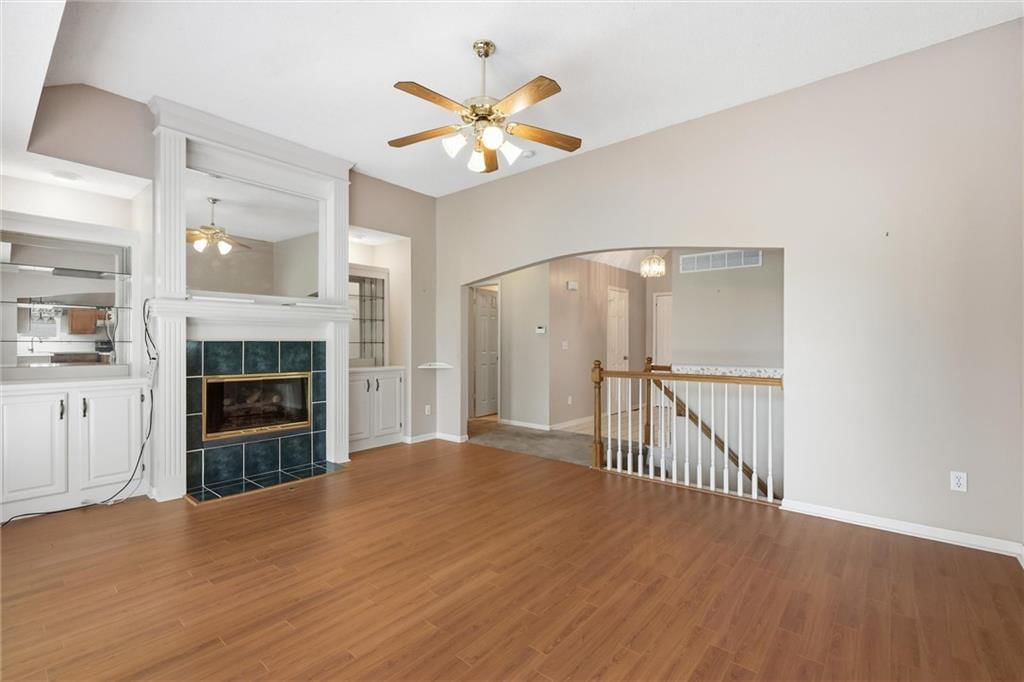 1636 N Hunter Drive — photo 8