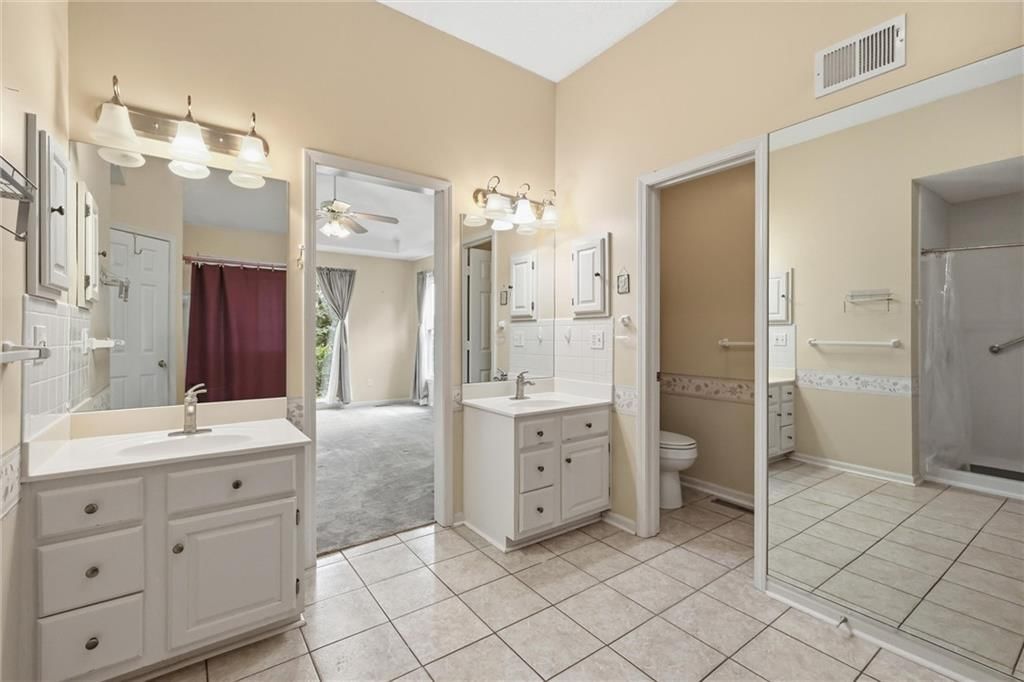 1636 N Hunter Drive — photo 23