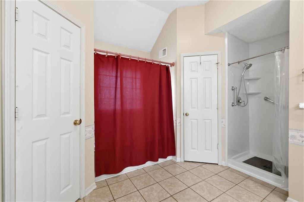 1636 N Hunter Drive — photo 24
