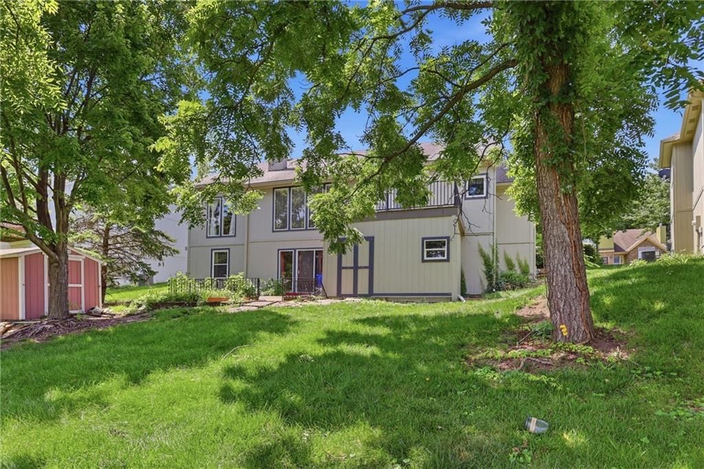 1636 N Hunter Drive — photo 34