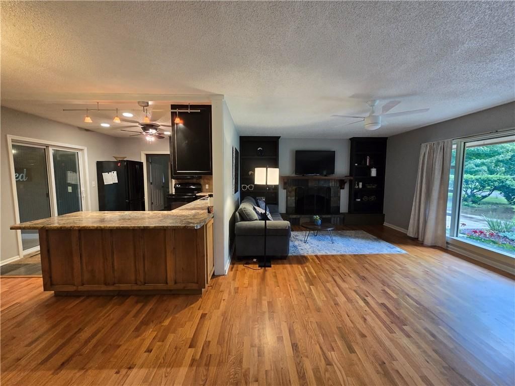 620 Lakin Drive — photo 19
