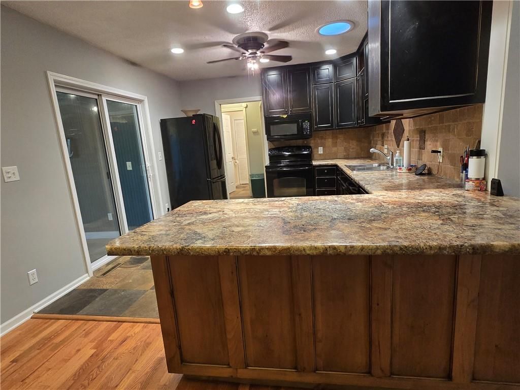 620 Lakin Drive — photo 21