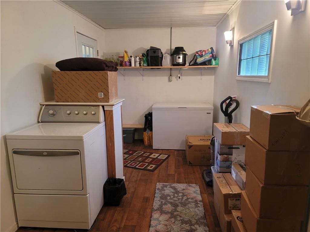 620 Lakin Drive — photo 36
