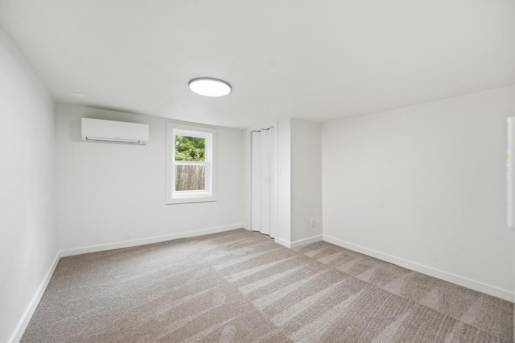 1100 S Savage Street — photo 8