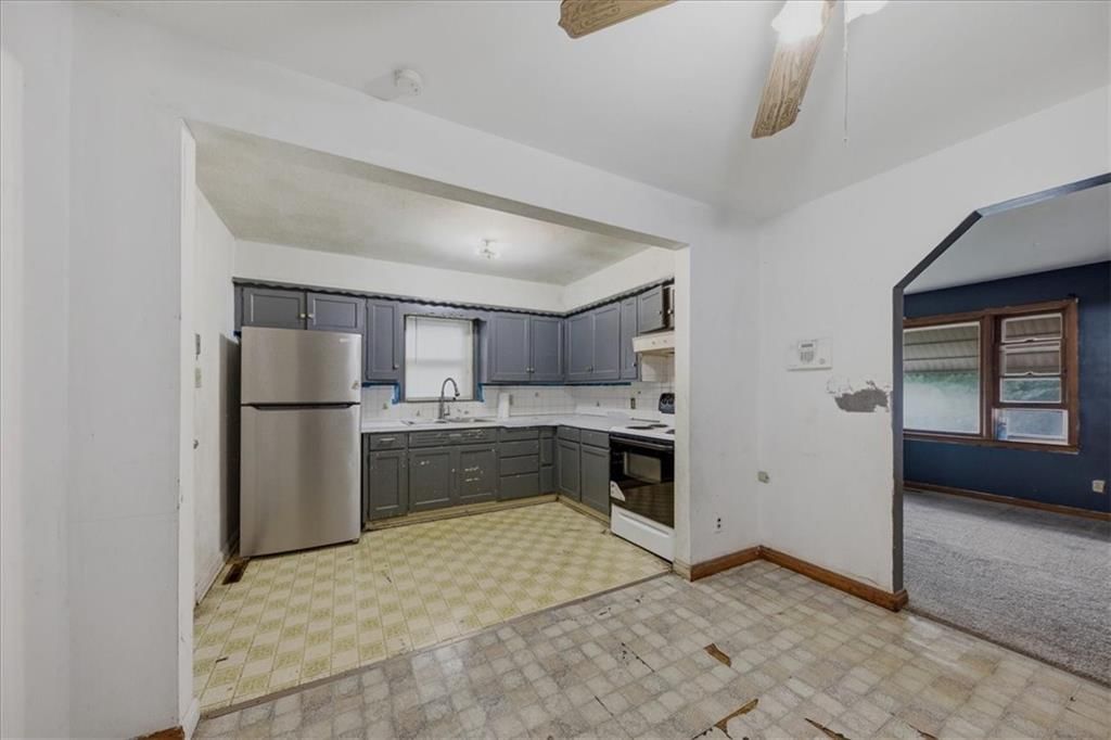4206 Troup Avenue — photo 5