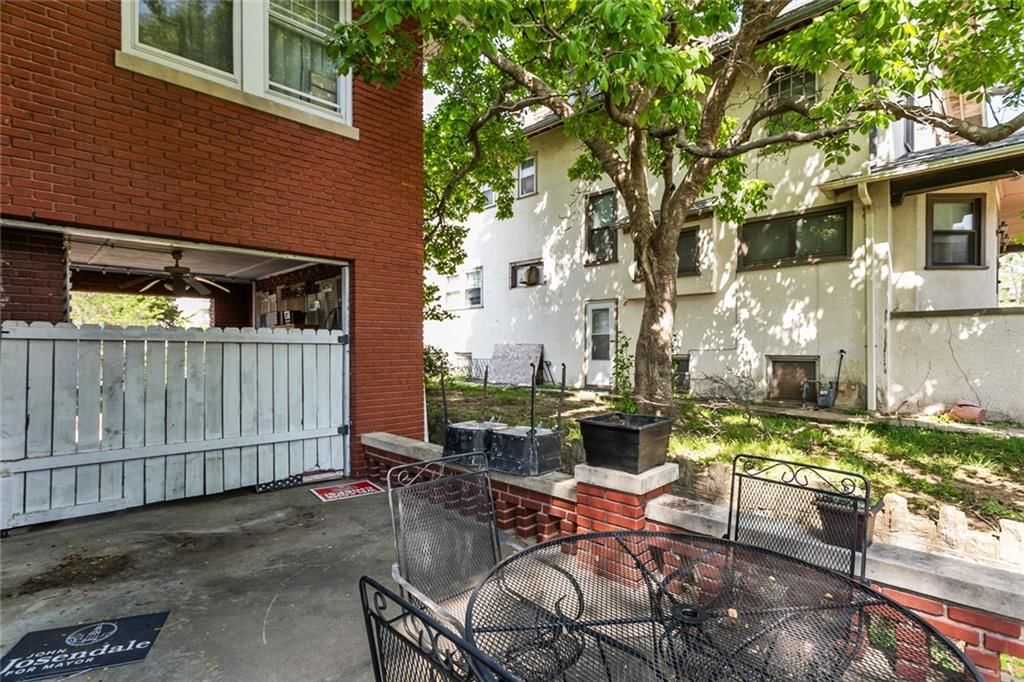 2507 Francis Street — photo 40