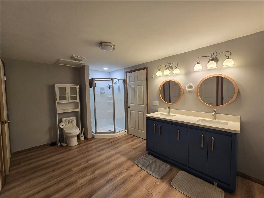1301 E Charles Street — photo 12