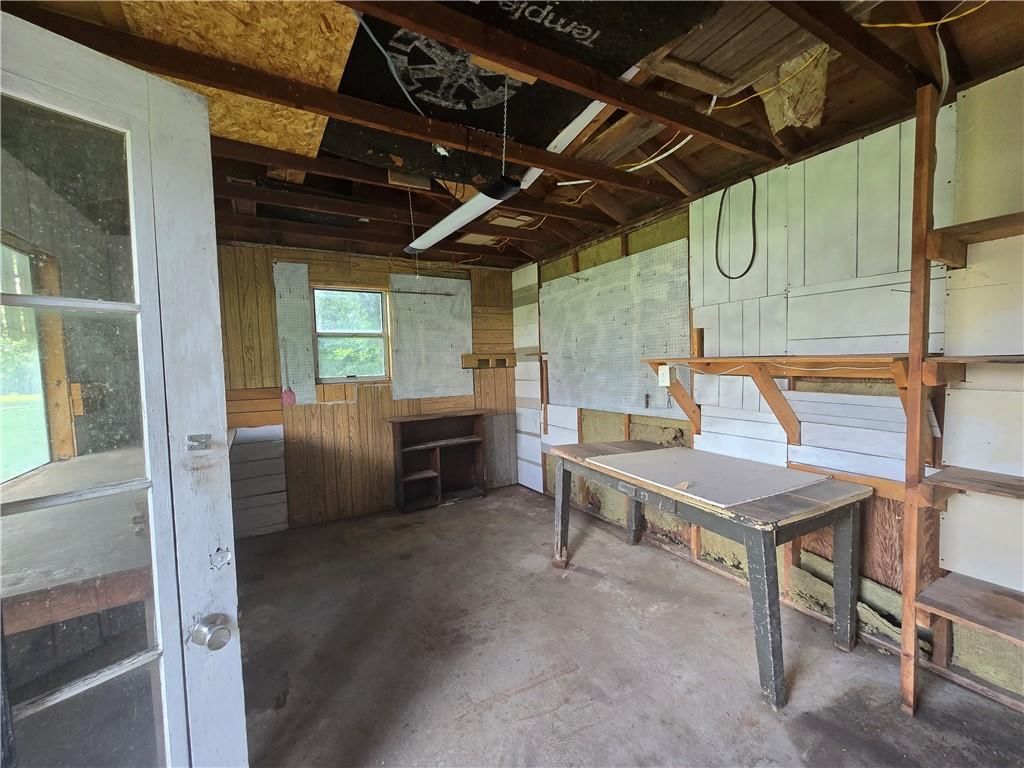 1301 E Charles Street — photo 25