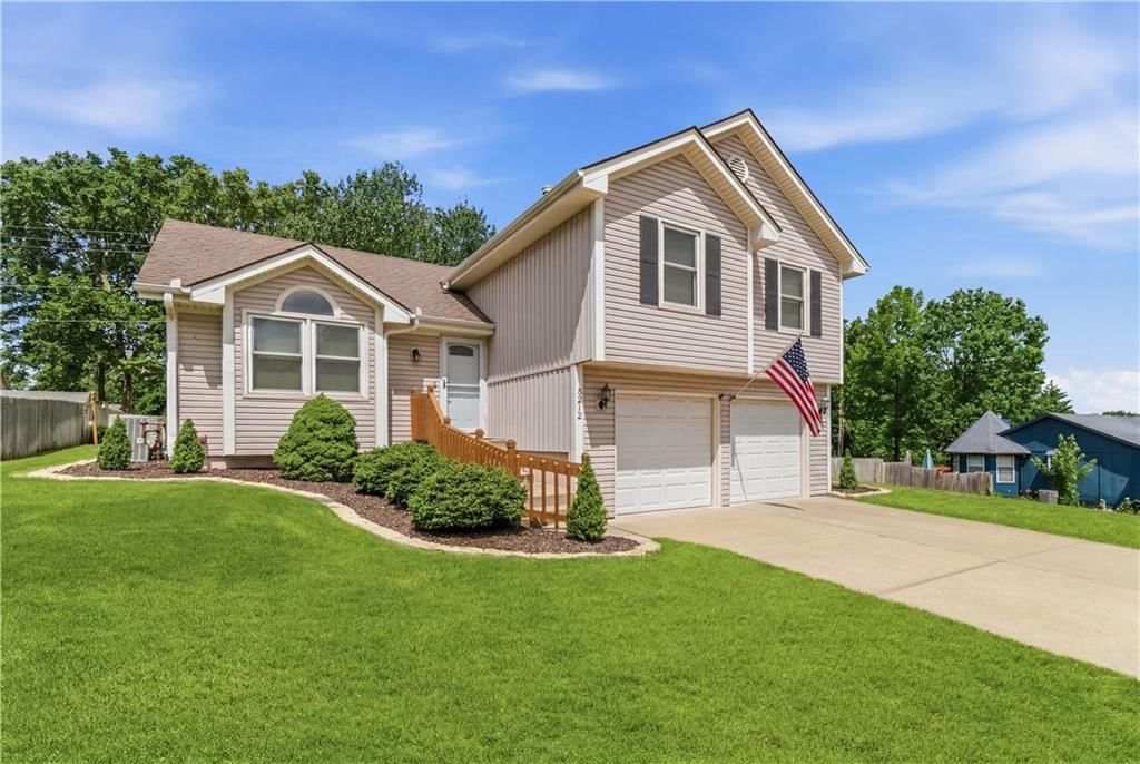3212 Bryn Mawr Drive — photo 4