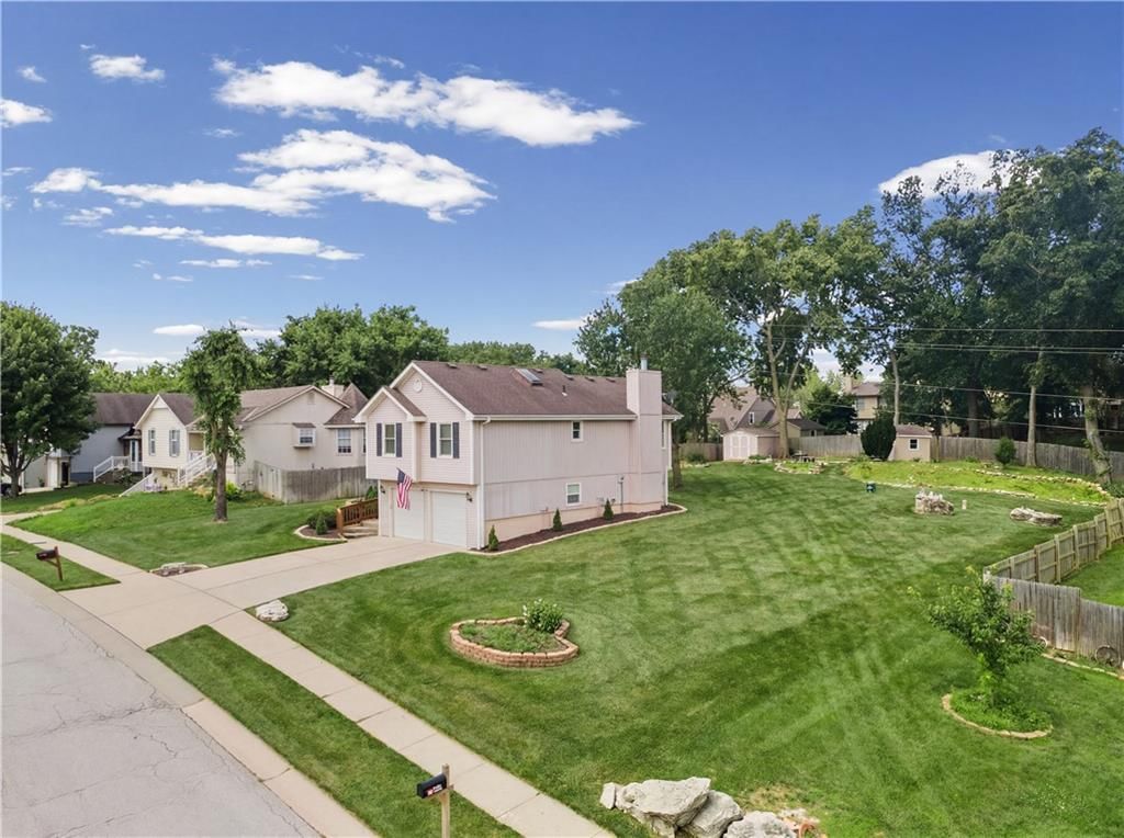 3212 Bryn Mawr Drive — photo 9