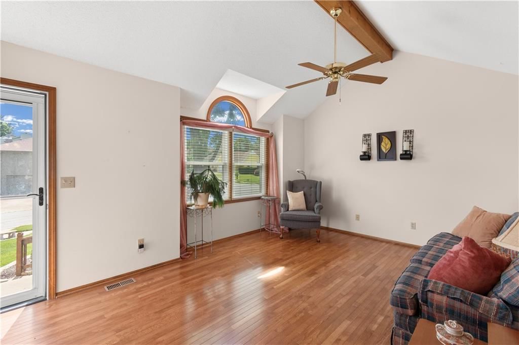 3212 Bryn Mawr Drive — photo 10