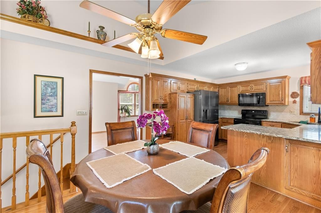 3212 Bryn Mawr Drive — photo 16