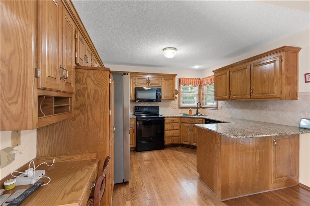 3212 Bryn Mawr Drive — photo 18