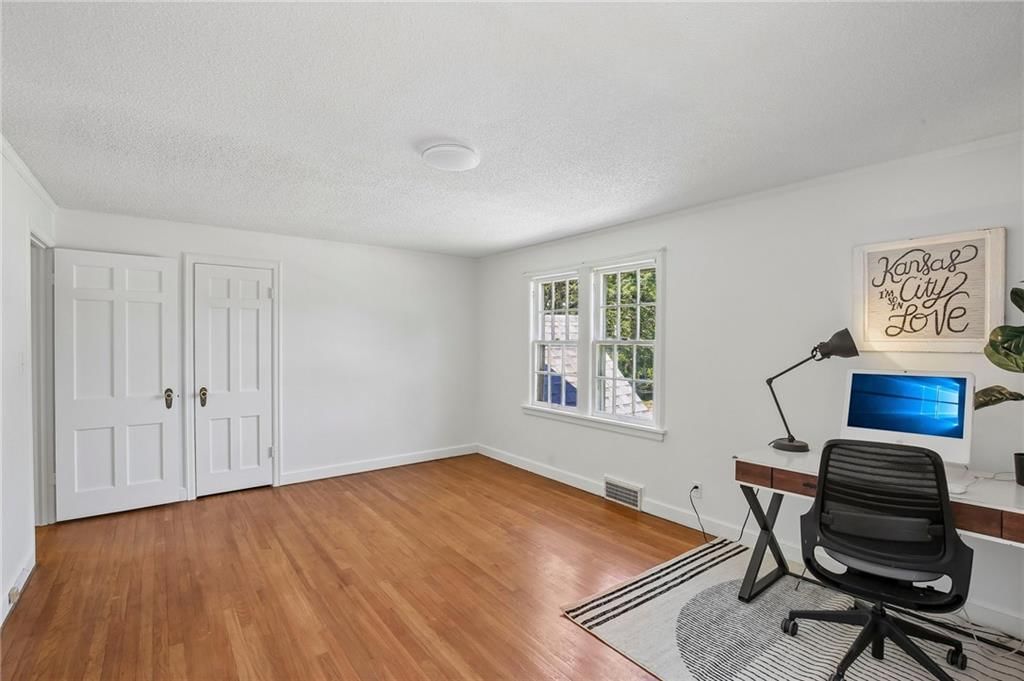 415 E 75TH Street — photo 15