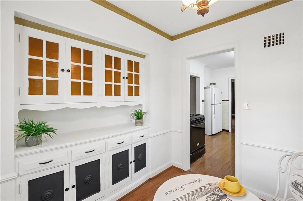 415 E 75TH Street — photo 35