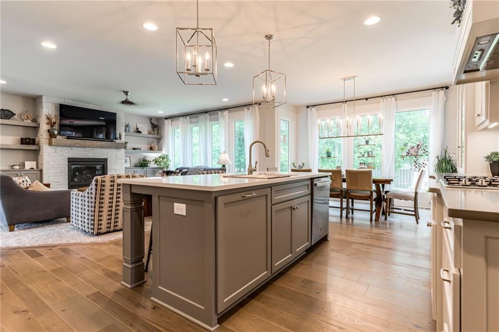 529 NE Legacy View Drive — photo 13