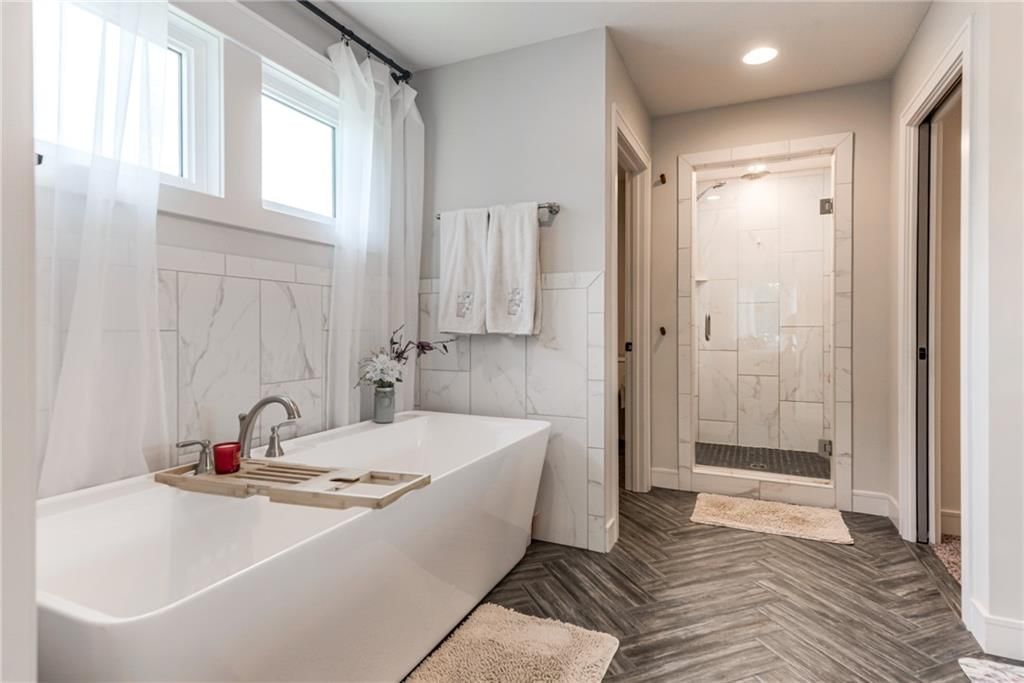 529 NE Legacy View Drive — photo 28