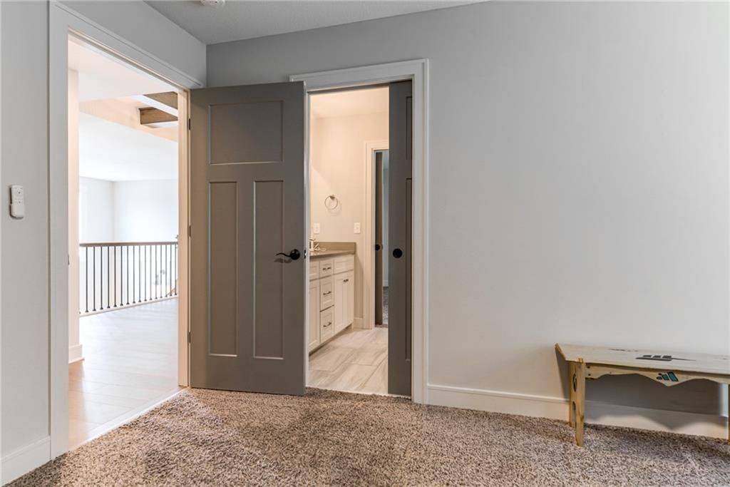 529 NE Legacy View Drive — photo 40