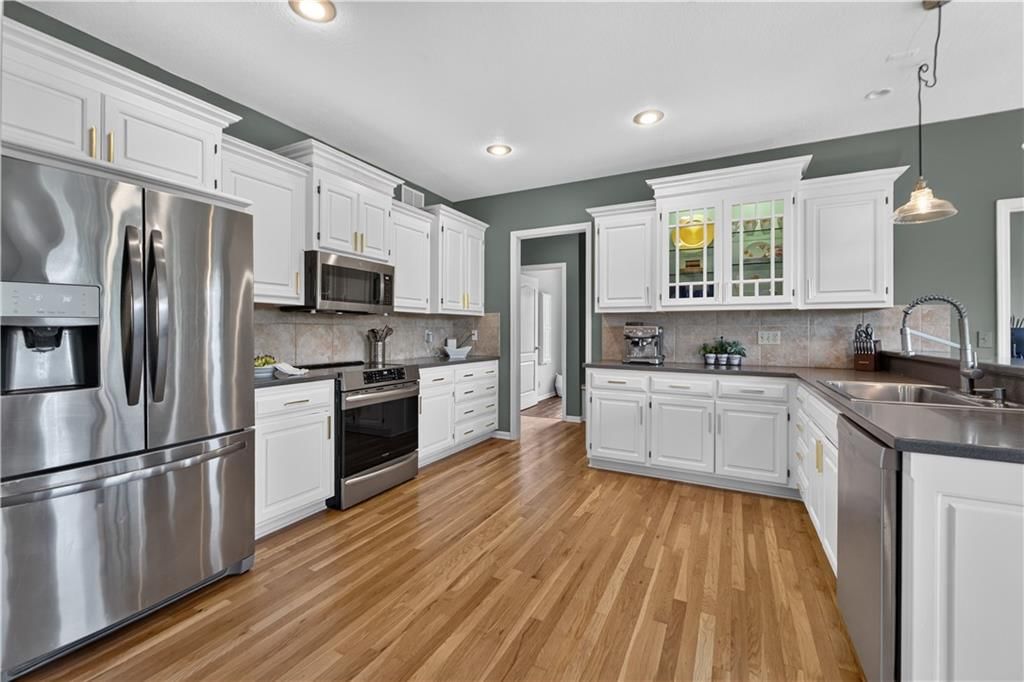 18518 W 252nd Street — photo 26
