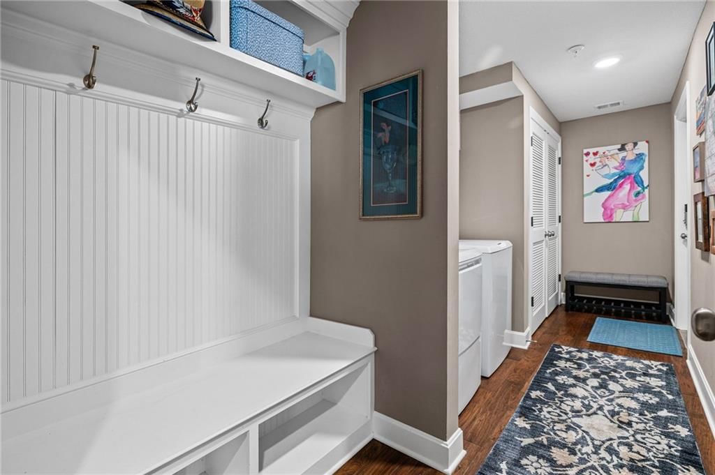 16009 Fontana Street — photo 24