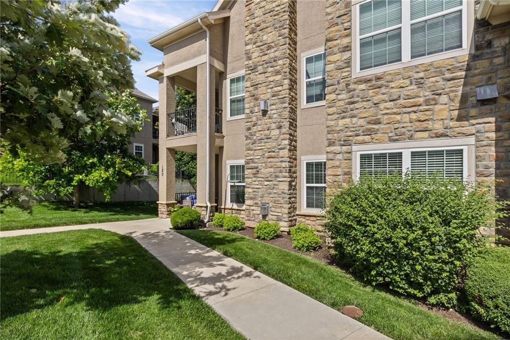 16009 Fontana Street — photo 25