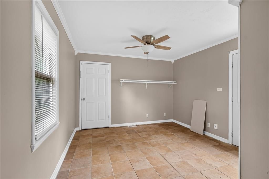 14900 Bellaire Avenue — photo 10